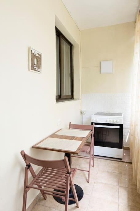Apartment Cozy Near The Center Tirana